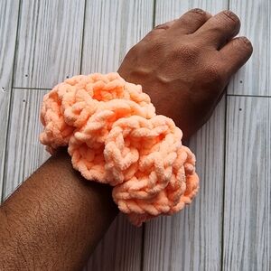 XXL Super Plush Crochet Scrunchie